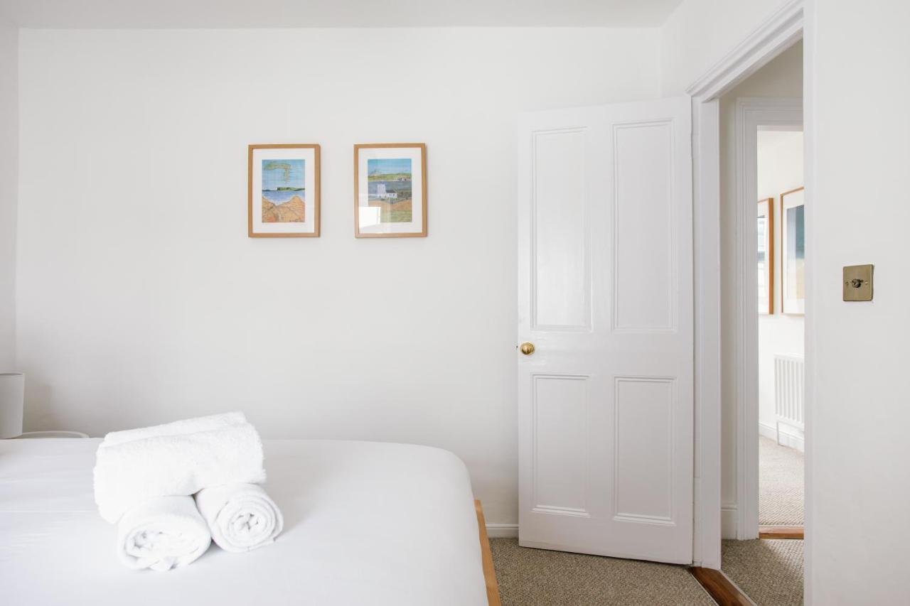 Cosy Period Cottage 2Min Walk To The Beach Portrush Kültér fotó