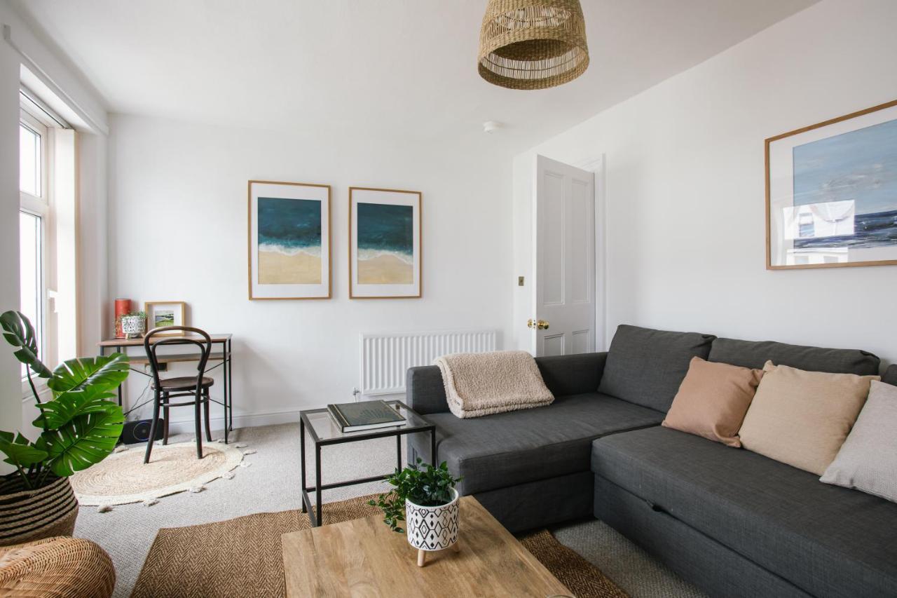 Cosy Period Cottage 2Min Walk To The Beach Portrush Kültér fotó